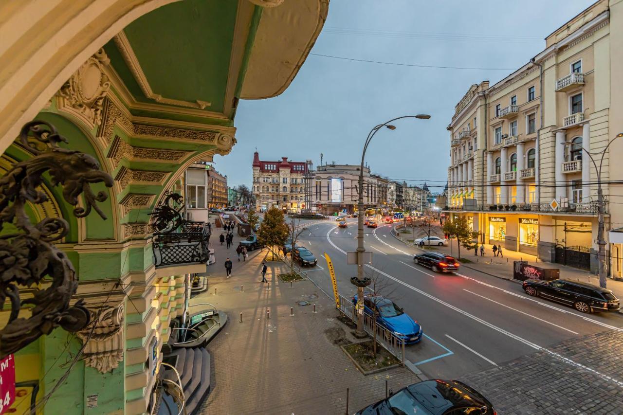 RV Old City Apartment Velyka Vasylkivska, 28 Kiev Eksteriør bilde