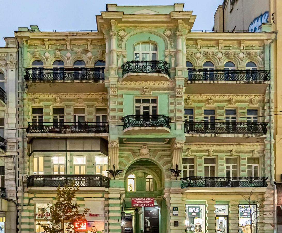 RV Old City Apartment Velyka Vasylkivska, 28 Kiev Eksteriør bilde
