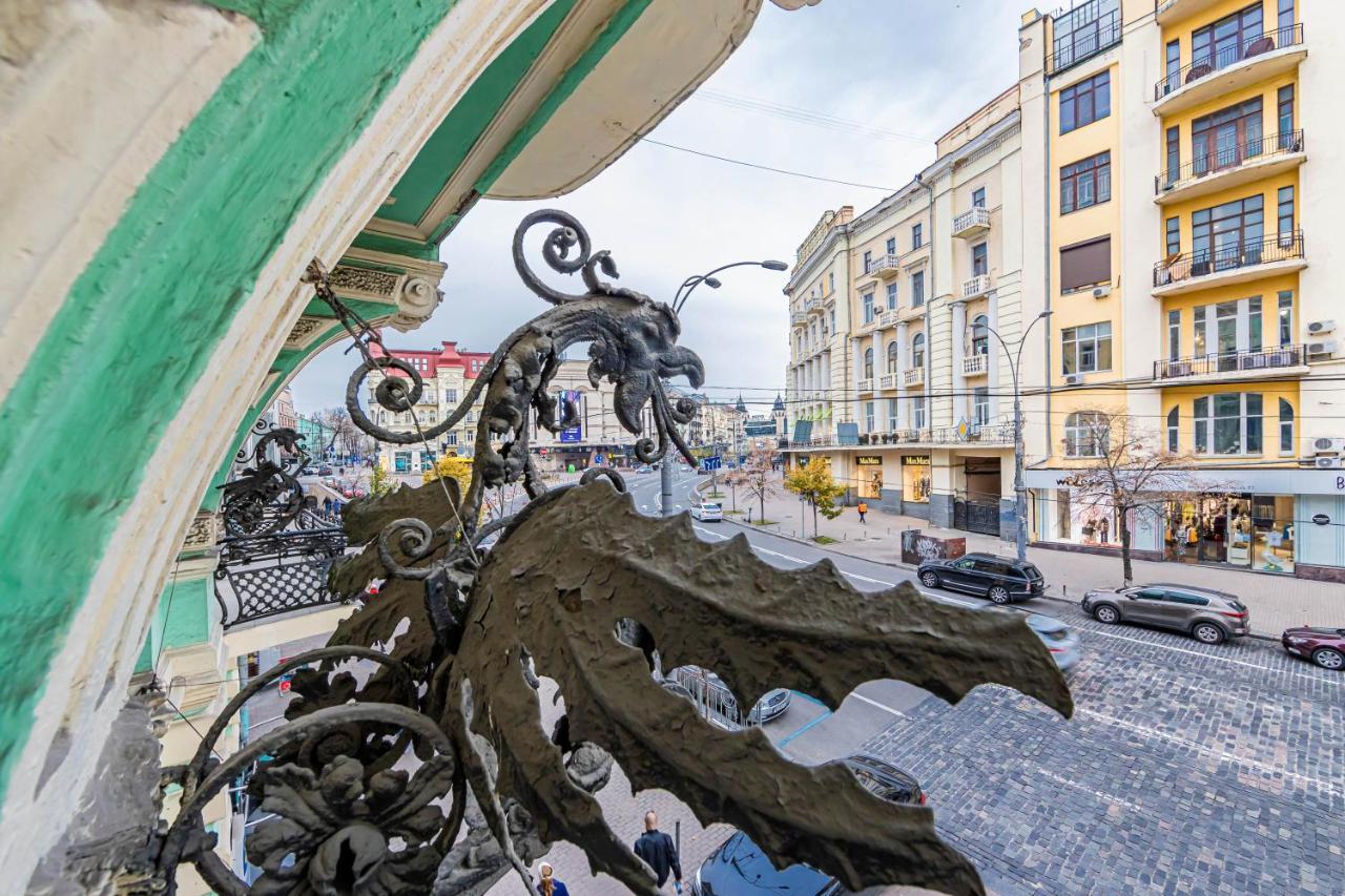 RV Old City Apartment Velyka Vasylkivska, 28 Kiev Eksteriør bilde