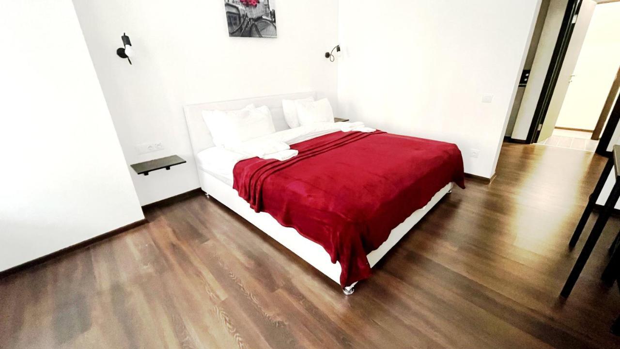 RV Old City Apartment Velyka Vasylkivska, 28 Kiev Eksteriør bilde
