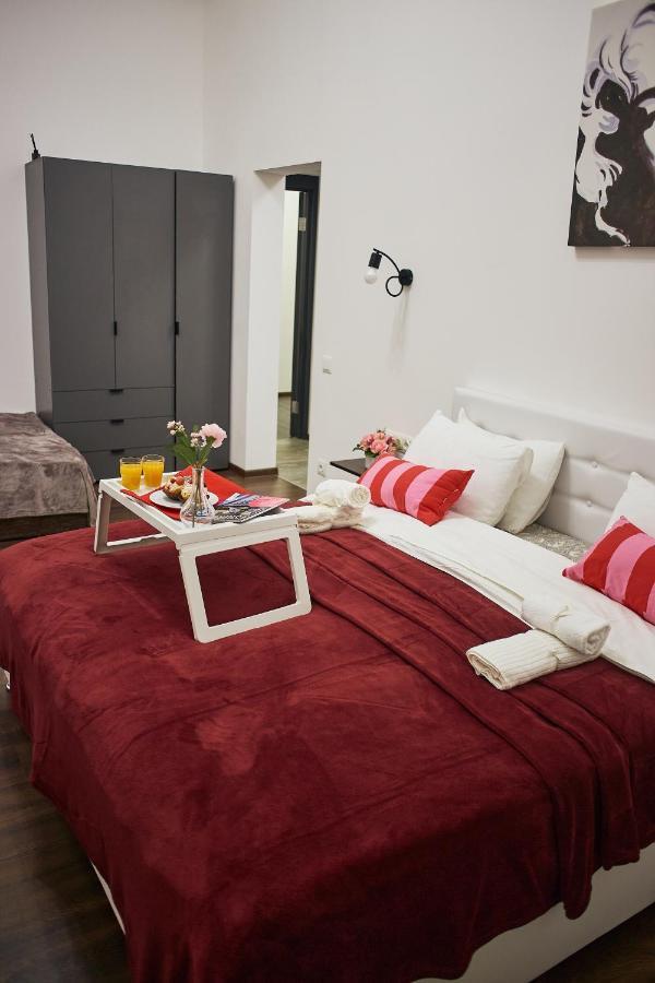 RV Old City Apartment Velyka Vasylkivska, 28 Kiev Eksteriør bilde