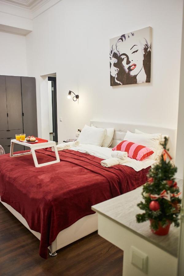 RV Old City Apartment Velyka Vasylkivska, 28 Kiev Eksteriør bilde